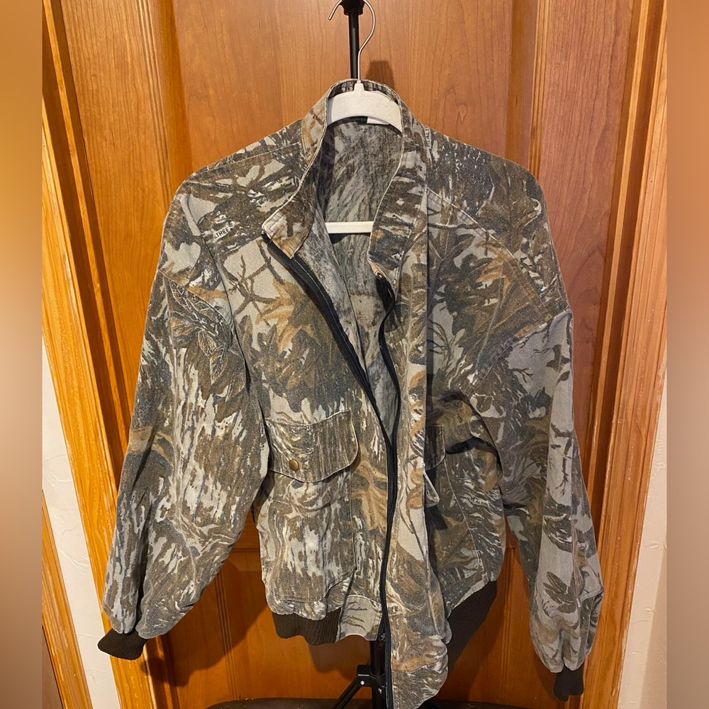 Cabela’s Realtree Camouflage Lightweight Bomber Jacket